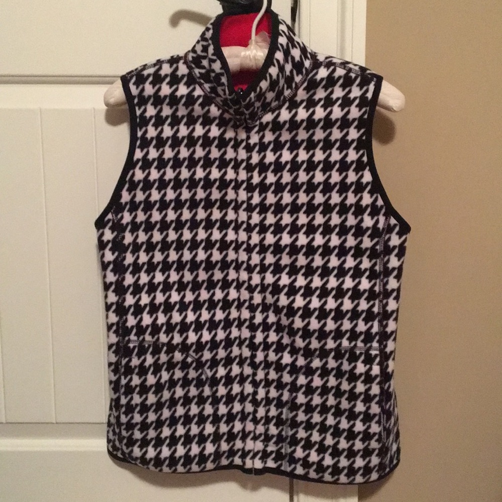NWOT Kim Rogers Petite Reversible Fleece Vest